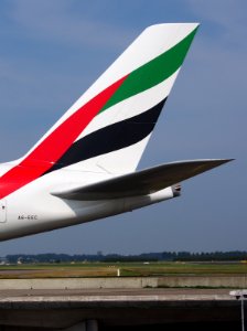 A6-EEC_Emirates_Airbus_A380-861_-_cn_110_taxiing,_25august2013_pic-006
