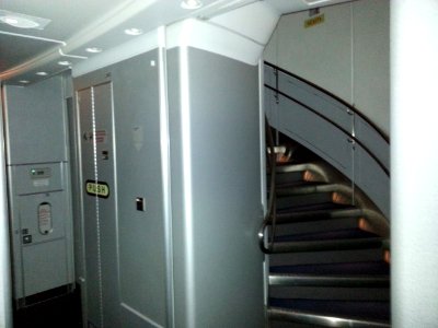 A380-D-AIMG-Treppe