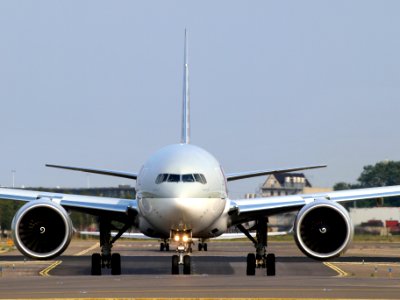 A7-BFE_Qatar_Airways_Cargo_Boeing_777-FDZ_-_cn_39644,_25august2013_pic-001