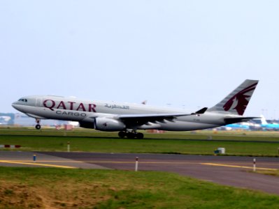 A7-AFZ_Qatar_Airways_Cargo_Airbus_A330-243F_-_cn_1406_pic2