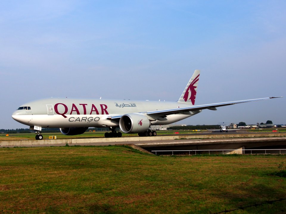 A7-BFE_Qatar_Airways_Cargo_Boeing_777-FDZ_-_cn_39644,_25august2013_pic-006