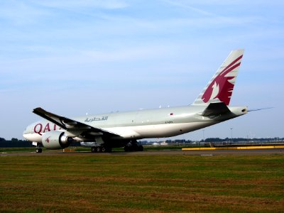 A7-BFE_Qatar_Airways_Cargo_Boeing_777-FDZ_-_cn_39644,_25august2013_pic-012