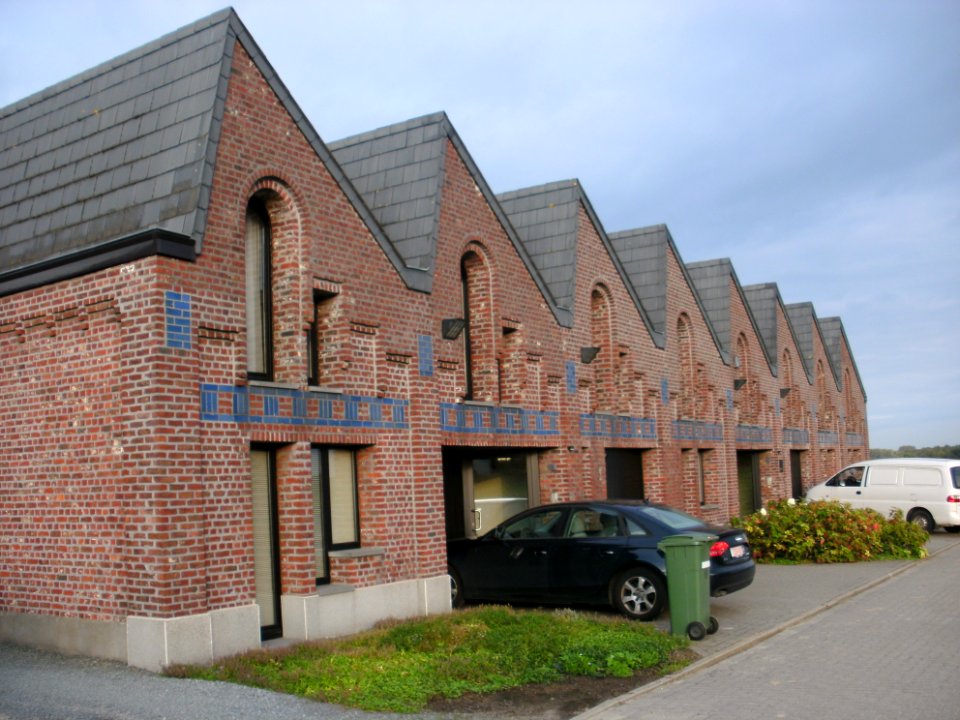 Aaigem_kousenfabriek_Langemunt_54-56-58-60