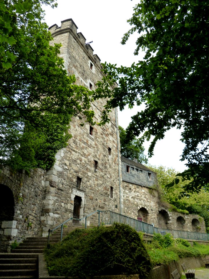 Aachen-Langer_Turm_(6)