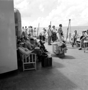 Aan_boord_van_HM_kruiser_De_Ruyter,_Bestanddeelnr_252-4044