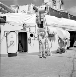 Aan_boord_van_HM_kruiser_De_Ruyter,_Bestanddeelnr_252-4046