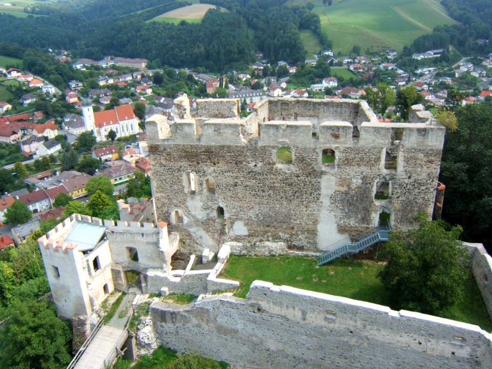 A_Kirchschlag_in_der_Buckligen_Welt-i_várrom