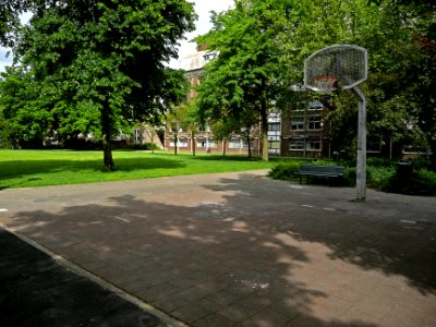 A_view_on_the_urban_public_park_and_playground_along_Plantage_Middenlaan,_Amsterdam;_high_resolution_image_by_FotoDutch_in_June_2013 photo