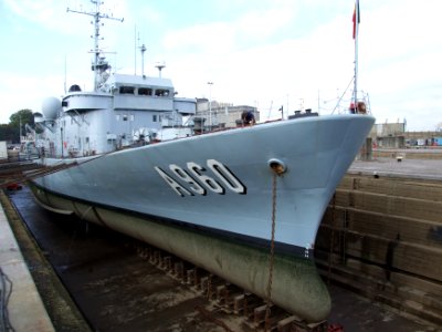 A960_in_Drydock_p4,_Antwerp,_Belgium