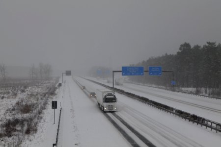 A9_from_R1_bridge_Ferch_with_snow_2021-02-07_15