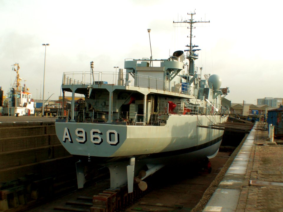 A960_in_Drydock_p8,_Antwerp,_Belgium
