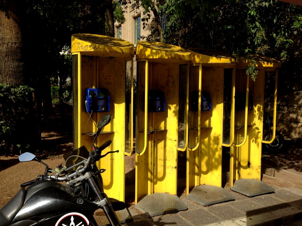 A_row_of_Greek_public_Telephones