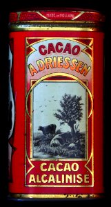 A_Driessen_cacao_rood_100gr_blikje,_foto_10