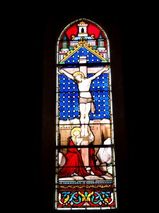Église_de_Candé-sur-Beuvron,_vitrail_12