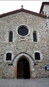 Église_Sainte-Marie_de_Vogüé_-_façade