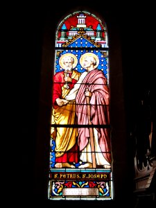 Église_de_Candé-sur-Beuvron,_vitrail_15