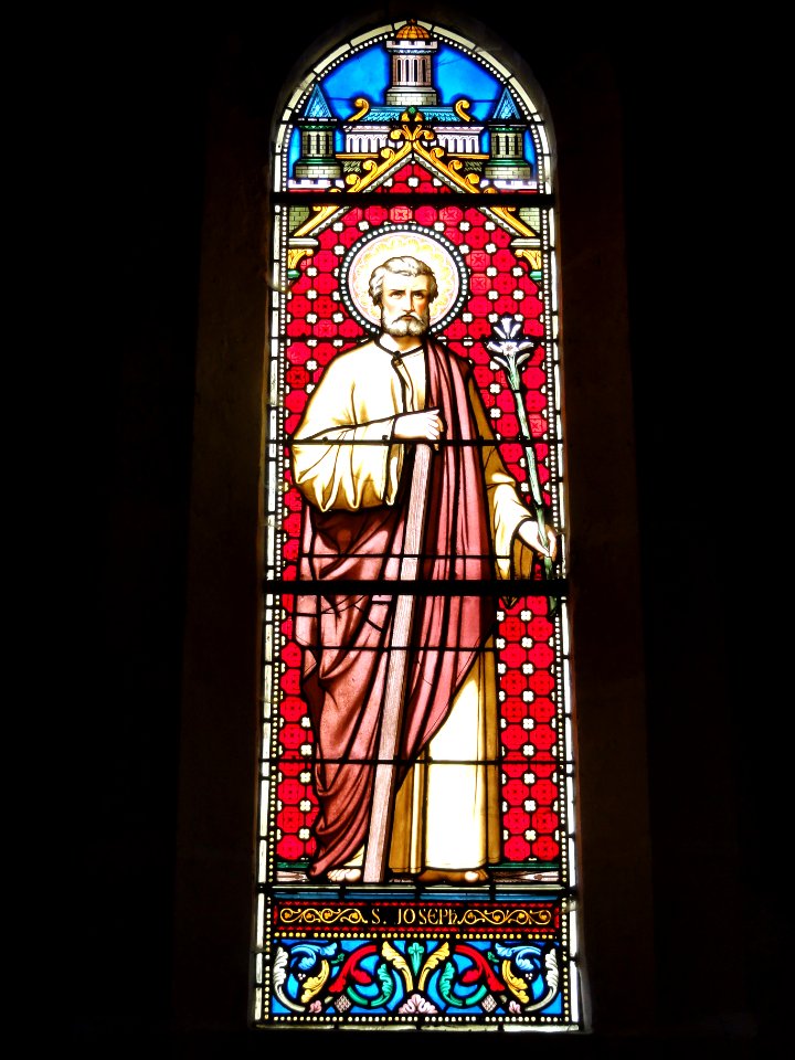 Église_de_Candé-sur-Beuvron,_vitrail_11