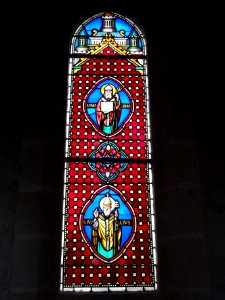 Église_de_Candé-sur-Beuvron,_vitrail_05