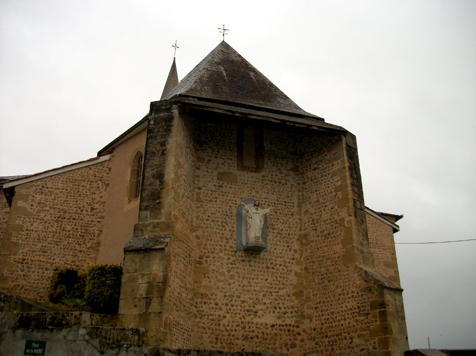 Église_de_l'Exaltation-de-la-Sainte-Croix_de_Puydarrieux_02