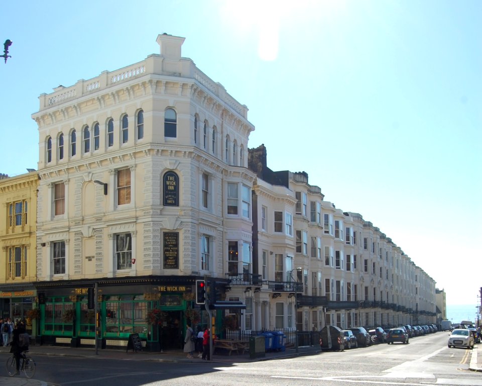 9–63_Holland_Road,_Hove_(September_2018)_(2)