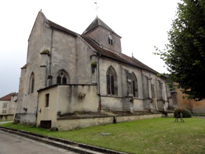 Église_de_Bazincourt-sur-Saulx_(01)