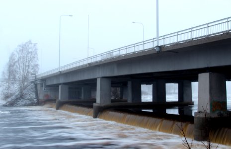 Ämmänväylä_Bridge_Oulu_20140101