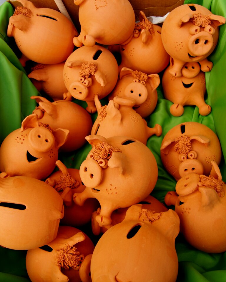 Fun souvenir money box
