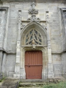 Église_de_Bazincourt-sur-Saulx_(07)