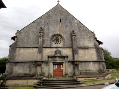 Église_de_Bazincourt-sur-Saulx_(02)
