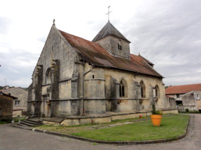 Église_de_Bazincourt-sur-Saulx_(03)