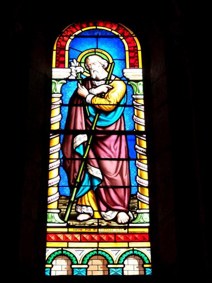 Écrouves_(Meurthe-et-M.)_Église_Notre-Dame-de-la-Nativité-et-de-la-Vierge_vitrail_01