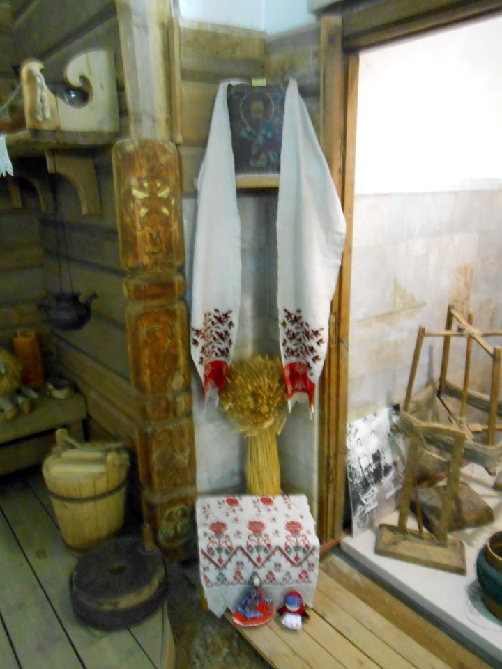 «Smolensk_Linen»_museum_-_035