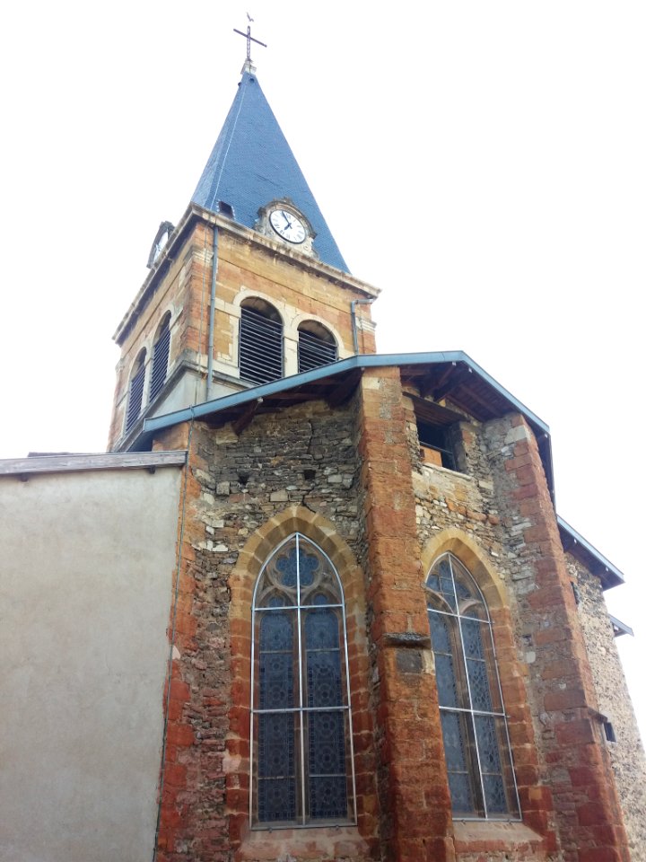 Église_Sainte-Madeleine_de_Genay_-_Clocher_côté_chevet