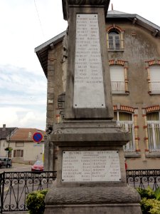 Écrouves_(Meurthe-et-M.)_monument_aux_morts_(02)
