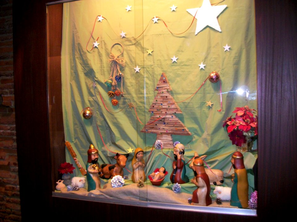 Église_Saint-Jérôme_de_Toulouse_-_crèche_de_Noël_01