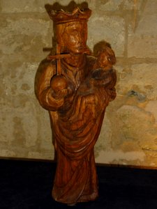 Église_Saint-Paul-et-Saint-Rieul_de_Brenouille,_statue_Vierge_et_Enfant