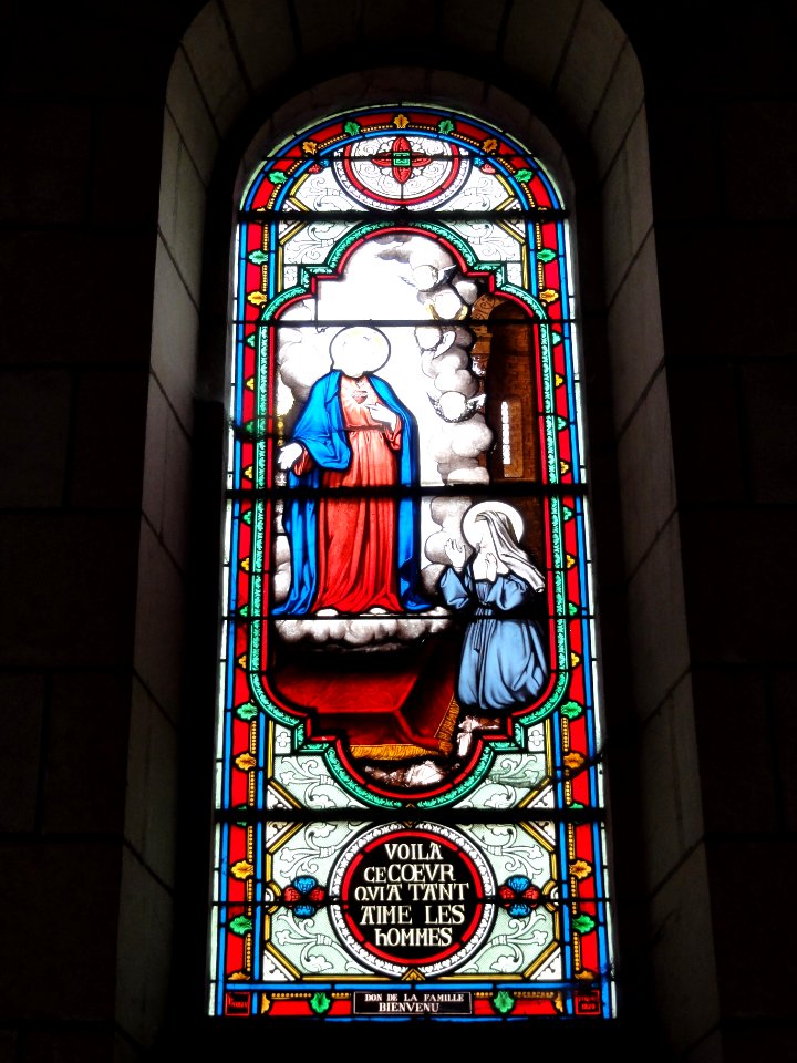 Église_Saint-Pierre-ès-Liens_de_Sorigny_(Indre-et-Loire)_vitrail_06