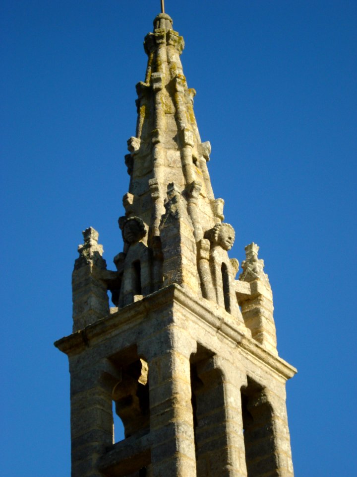 Église_Saint-Paban_de_Lababan,_flèche_(1)