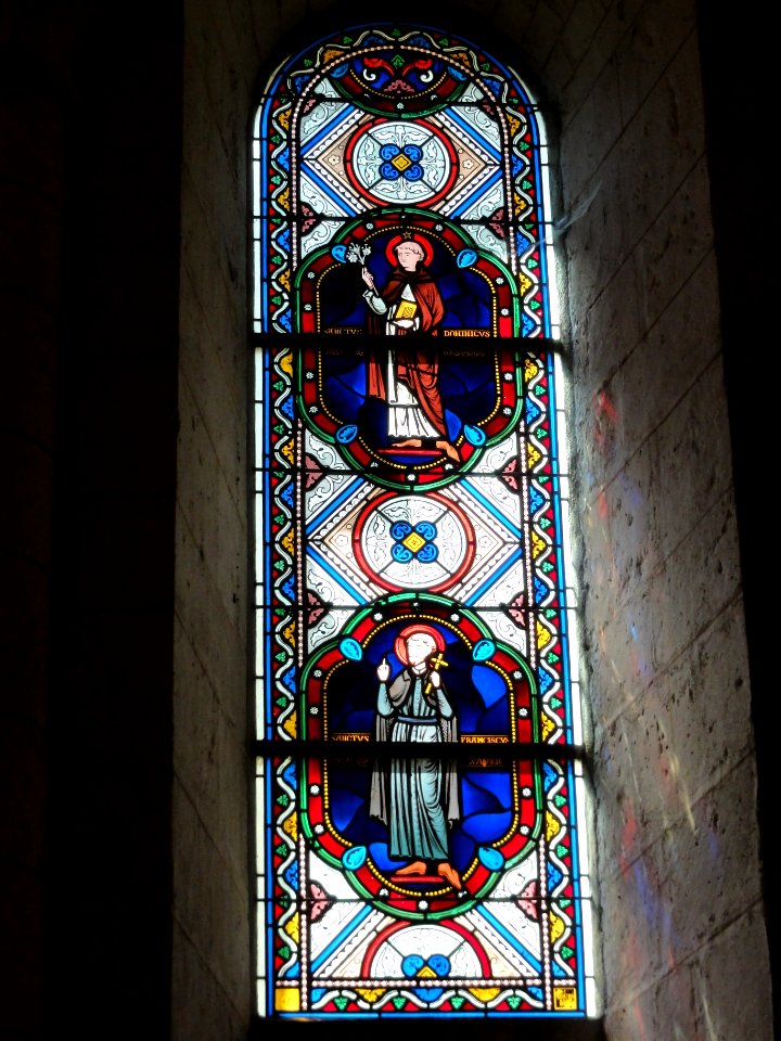Église_Saint-Hilaire_de_Melle,_vitrail_19