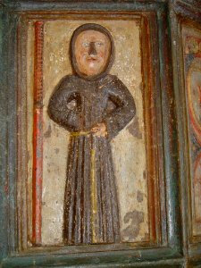 Église_Saint-Hilaire_de_Moissac_(Cantal)_relief_d'un_pèlerin
