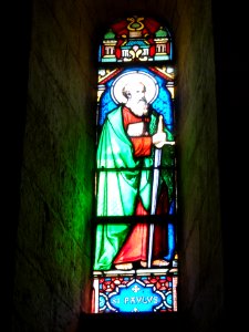 Église_Saint-Hilaire_de_Melle,_vitrail_10