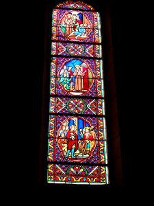 Église_Saint-Pierre-ès-Liens_de_Sorigny_(Indre-et-Loire)_vitrail_01