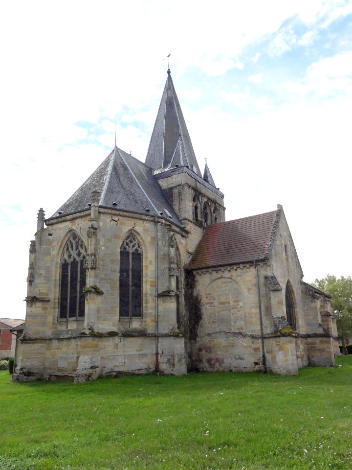Église_Saint-Médard_de_Rancourt-sur-Ornain_(02)