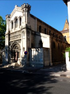 Église_Saint-Pierre_de_Vaise_-_Côté_sud-ouest