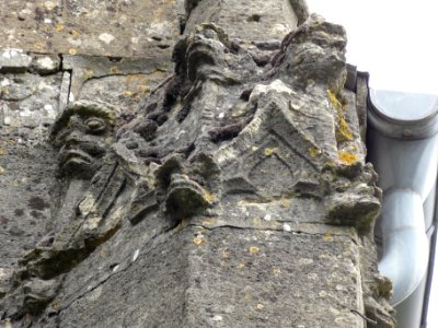 Église_Saint-Médard_de_Rancourt-sur-Ornain_(04),_extérieur,_petite_sculpture