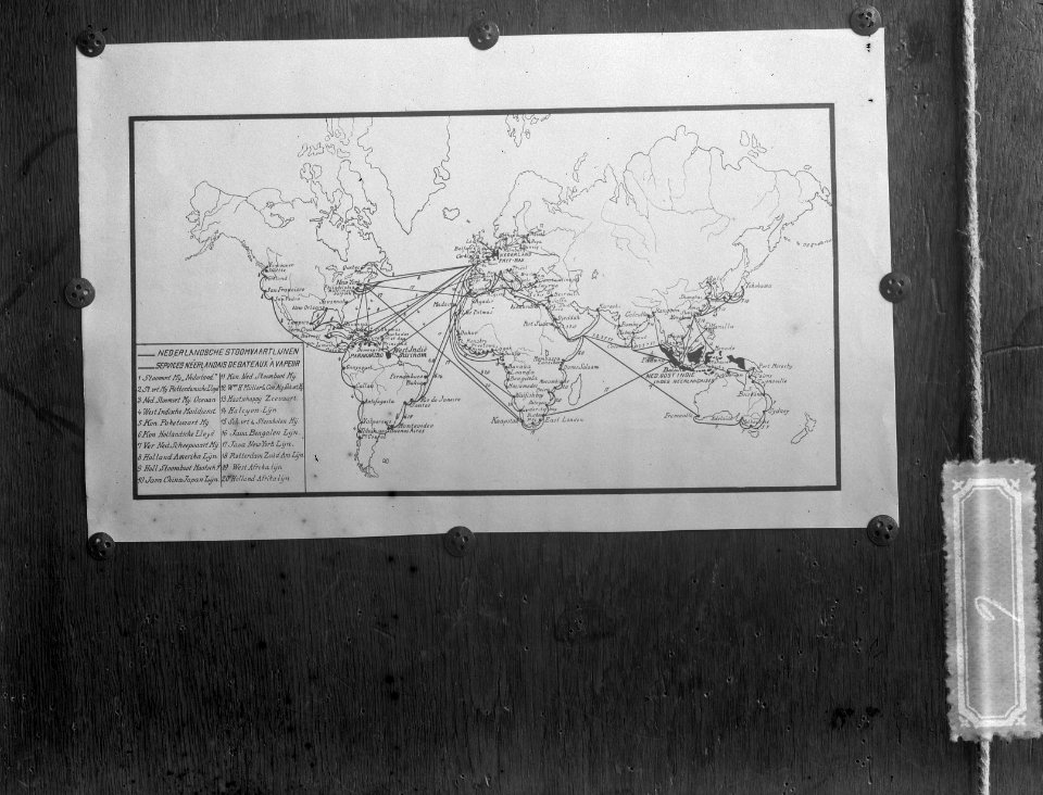 9x12_Nederlandse_stoomvaartlijnen_(overzicht_op_wereldkaart),_Bestanddeelnr_256-0326