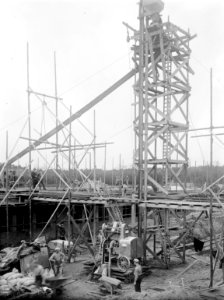9x12_Lift_voor_betonstorting,_Bestanddeelnr_256-0470