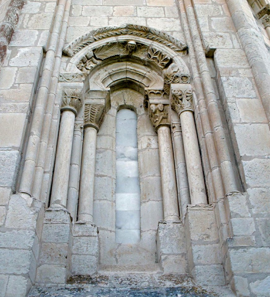 Añua_-_Iglesia_de_la_Natividad_de_Nuestra_Señora_11