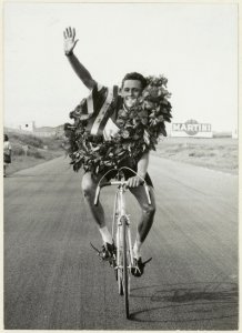 A._Groeneweg_de_nieuwe_wereldkampioen_op_de_weg_bij_de_amateurs._NL-HlmNHA_54004812