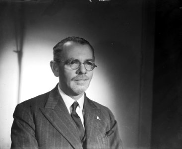 A._Muhlenfeld,_directeur-generaal_voor_West-Indische_zaken,_Bestanddeelnr_935-1092